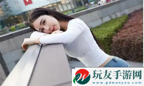 瞞著老公加班的HR中字:背后竟隱藏著她不為人知的秘密! 瞞著老公加班的HR中字:背后竟隱藏著她不為人知的秘密!