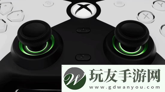 Xbox全新授權(quán)手柄官宣！這設(shè)計(jì)索尼看了都搖頭